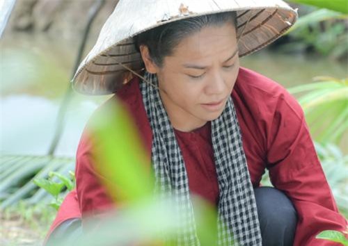 Bị chê 'hóa thân lố, 40 tuổi mà như 60 tuổi', Nhật Kim Anh đáp trả