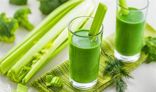 Uống 1 ly nước ép này mỗi sáng để sở hữu làn da đẹp không tỳ vết