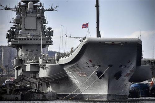 Dấu hiệu Nga từ bỏ nâng cấp tàu sân bay Đô đốc Kuznetsov