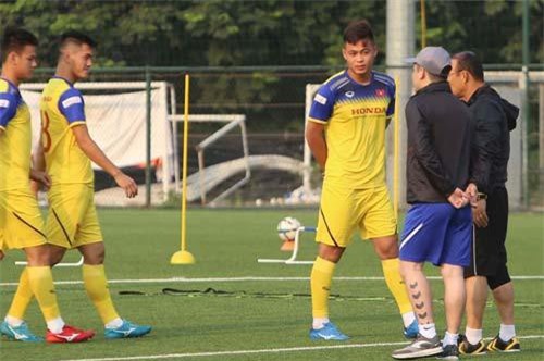 Đội trưởng U22 Việt Nam: 'Tiến Linh, Trọng Hùng rất xứng đáng lên tuyển'