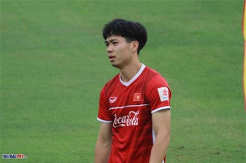 HLV Lê Thụy Hải khen Công Phượng là tiền đạo hay nhất ĐT Việt Nam