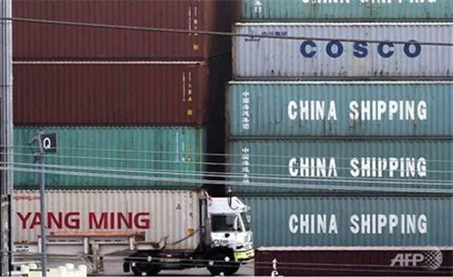 Mỹ tiếp tục áp thuế lên hàng tỷ USD hàng hóa Trung Quốc