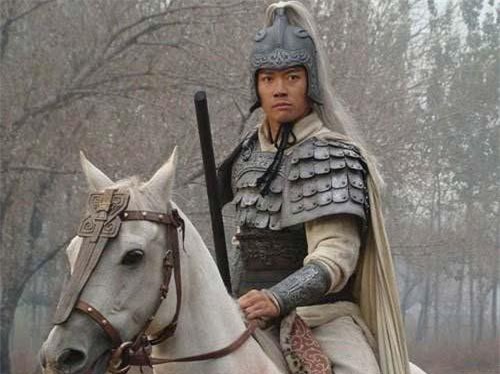 Đáng tiếc khi Triệu Vân không có cơ hội đọ sức với ba vị chiến tướng này