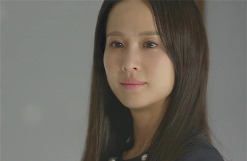 Mẹ chồng tuyên bố không trông cháu nhưng bắt con dâu phải phụng dưỡng, chồng tôi chỉ nói nhẹ 1 câu xoay chuyển tình thế