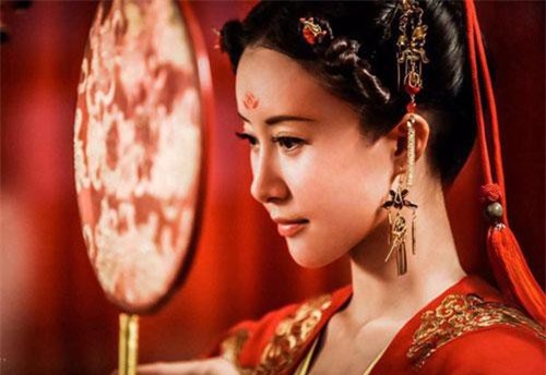 Tại sao cả đời Lý Thế Dân không dám động đến chị dâu?