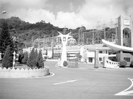 Tiết lộ lá thư gửi hậu thế ở thủy điện Hòa Bình (phần 2)