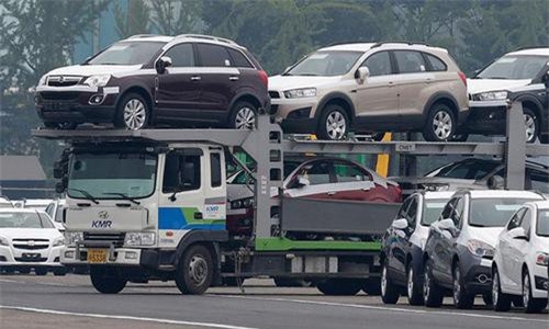 13 xế hộp 'đắt khách' nhất Việt Nam: Xe nội 'áp đảo' xe nhập