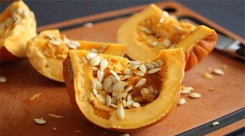 3 điều 'cực độc' khi ăn bí đỏ, số 1 rất nhiều người Việt vẫn làm mà không hề biết