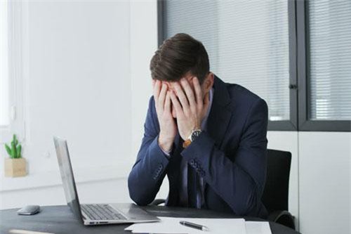 7 dấu hiệu để doanh nhân phát hiện người không đáng tin