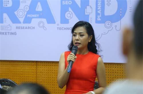 Con gái Dr. Thanh bật mí cách 'lấy lòng' khách hàng sau 30s của Tân Hiệp Phát