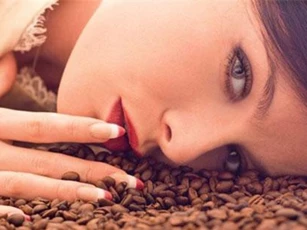 Tác dụng làm đẹp của cà phê