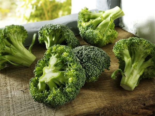 18 thực phẩm giúp bảo vệ sức khỏe của thận tốt nhất