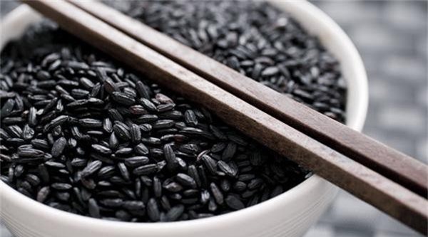 8 thực phẩm đen tốt hơn cả nhân sâm chị em nên bổ sung vào thực đơn hàng ngày