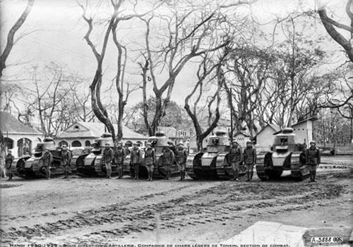 Ảnh cực hiếm: Pháp từng mang xe bọc thép sang Việt Nam?