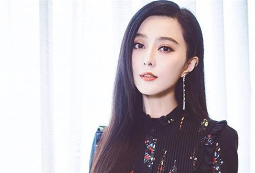 NSX 'Ba Thanh Truyện' chính thức đá bay Phạm Băng Băng, móc túi chi gần 200 tỷ mời diễn viên mới quay lại