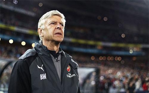 Arsene Wenger từ chối lời mời của các CLB Anh