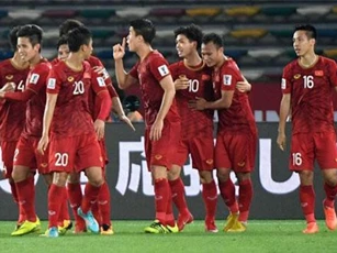 ĐT Việt Nam đấu Malaysia bằng đội hình trẻ nhất bảng G
