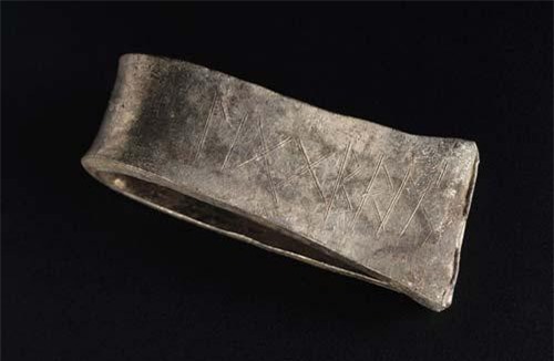 Tiết lộ bí ẩn kho báu 1.100 năm tuổi của người Viking