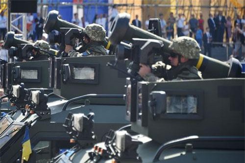 Vì sao Ukraine phải mua 'sát thủ diệt tăng' Javelin của Mỹ bằng mọi giá?