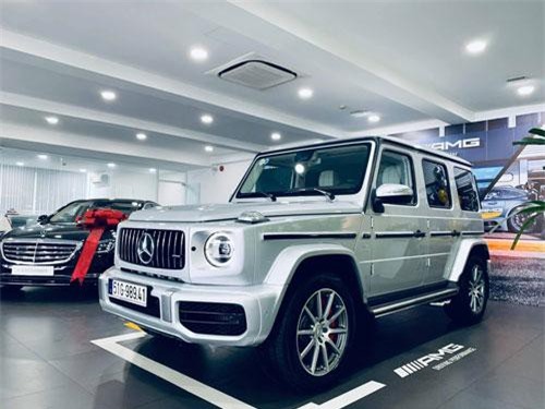 Mercedes-Benz G63 AMG 2019 chính hãng đầu tiên đến tay khách Việt