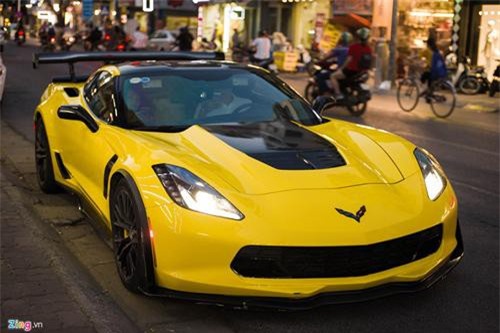 'Soi' xe Chevrolet Corvette C7 Z06 độc nhất Hà Nội