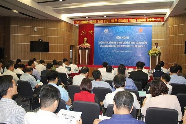 Bộ TT&TT xây dựng cơ chế giảm giá chữ ký số cho doanh nghiệp và người dân