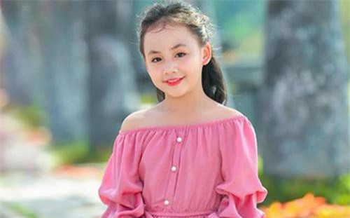 Diễn viên nhí xinh xắn trong 'Hoa hồng trên ngực trái': Mới 10 tuổi đã góp mặt trong nhiều phim đình đám!