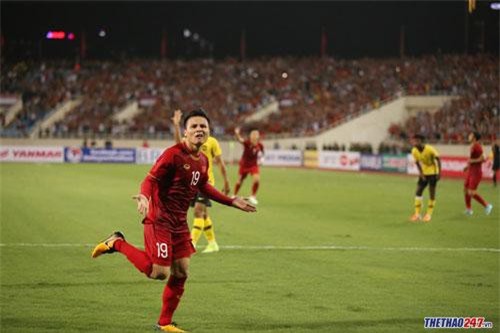 Người Thái ngả mũ thán phục Quang Hải và ĐT Việt Nam