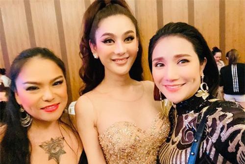 Tiệc thôi nôi con trai Lâm Khánh Chi: Cực hoành tráng, MC Cát Tường, Lê Giang cùng dàn sao Việt đến dự