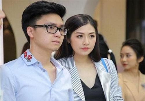 Tú Anh hiếm hoi đăng ảnh tình tứ bên chồng, mặt ngày càng có tướng phu thê