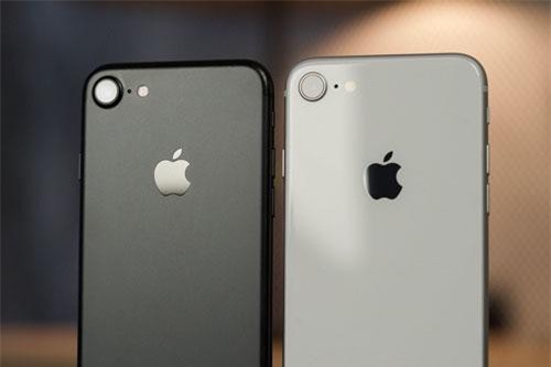 iPhone 7, iPhone 8 giảm giá 'kịch sàn' trong tháng 10
