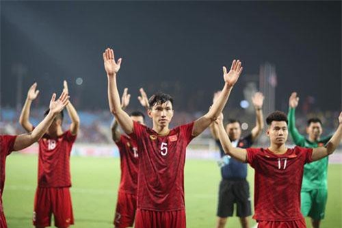 CĐV UAE: 'Không phải Thái Lan, Việt Nam mới xứng đáng là đối thủ chính'