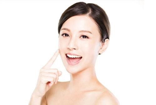Chỉ với 1 chiếc lá bắp cải vừa ăn, vừa uống giúp da sáng hồng chỉ sau 1 tuần