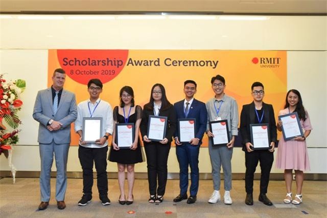 RMIT đóng góp 47 tỉ đồng qua chương trình học bổng thường niên