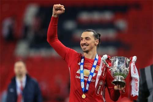 Công thần MU giục CLB cầu cứu 'Chúa của Manchester'