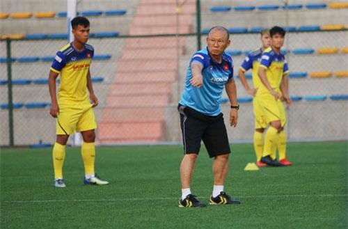 HLV Park Hang-seo ký hợp đồng 3 năm với VFF trước SEA Games 30?