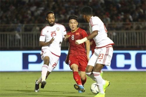 HLV U22 UAE phát biểu 'sốc' về bóng đá Việt Nam
