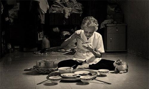 Những nỗi buồn lớn nhất của người già, bạn có thấu hiểu?