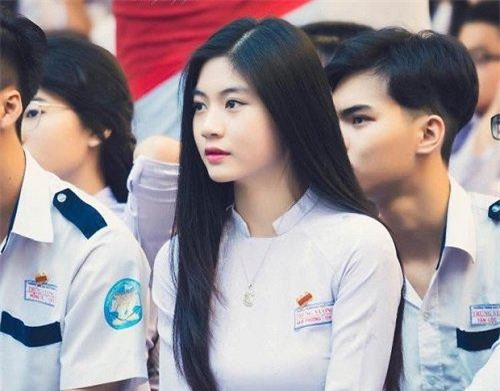 5 kiểu tóc hot nhất để diện đi học cho nàng sinh viên, học sinh