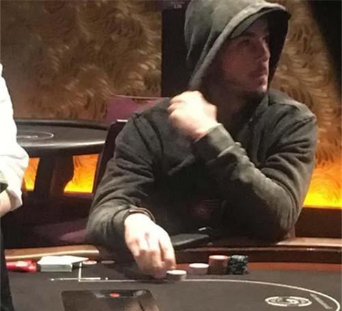 Giả ốm đi đánh bạc, sao tuyển Anh đứng trước án phạt nặng