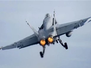 Mỹ chính thức loại biên F/A-18C Hornet trong khi nhiều nước còn 'mơ ước'