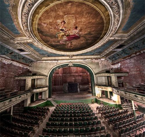 12 địa điểm bỏ hoang và những câu chuyện không dành cho những kẻ yếu tim