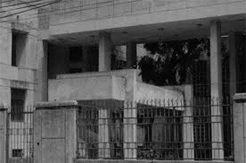 Bí mật những ngôi nhà 'ma ám' đất Hà Thành