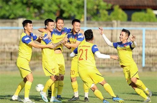 CĐV Indonesia dự đoán đội nhà thảm bại trước ĐT Việt Nam