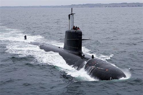 Điều ít biết về siêu tàu ngầm phi hạt nhân mạnh hơn Kilo tại Biển Đông