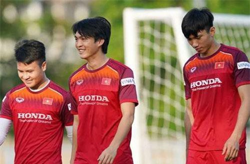 HLV Park Hang-seo dùng Quang Hải trám vị trí của Tuấn Anh?