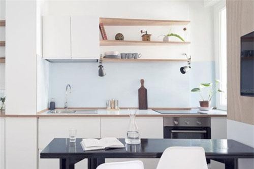 Nhà bếp nhỏ ở chung cư sẽ 'lột xác' thoáng rộng trông thấy nhờ những ý tưởng siêu hay này