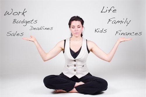 Tình yêu và sự nghiệp, đâu là điều phụ nữ nên chọn?