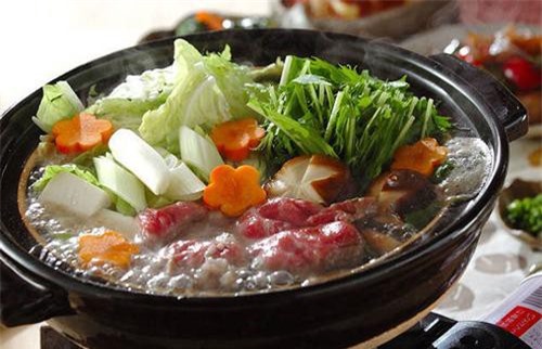 Cách nấu lẩu bò nhúng ngon đúng chuẩn vị Nhật