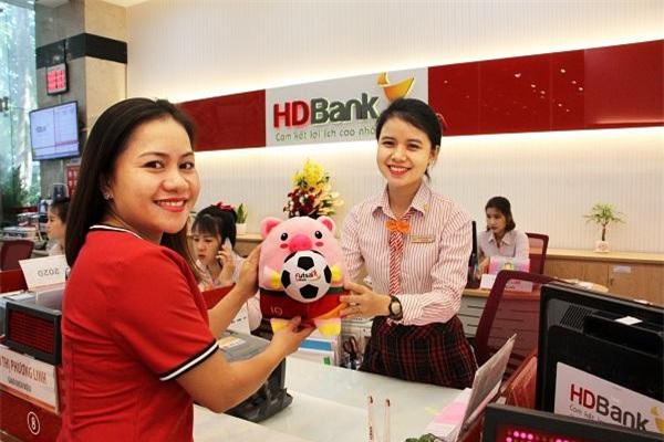 Gửi tiết kiệm nhận quà hấp dẫn, đồng hành cùng giải Futsal HDBank Đông Nam Á